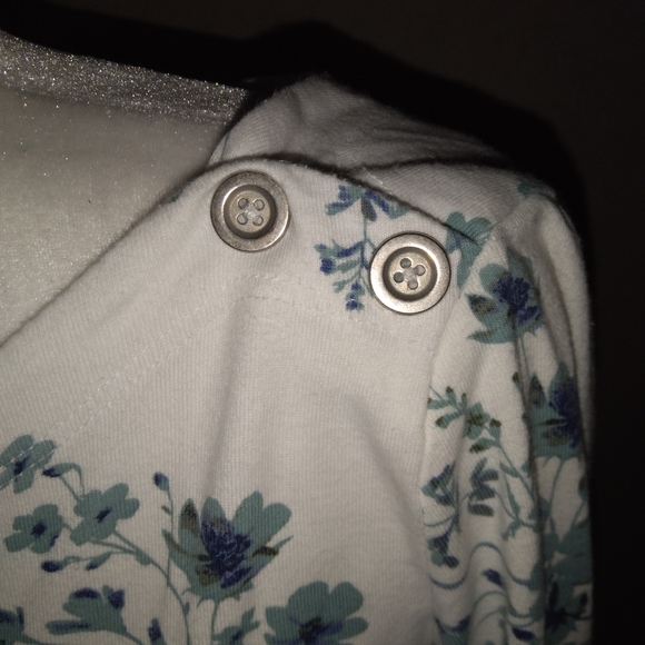 Croft & Barrow 3/4 Sleeve Floral Shirt - Picture 2 of 7